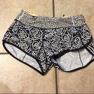 Lululemon speed shorts size 4